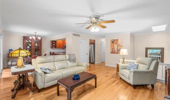 1529 Autumn Leaf Dr, Ballwin, MO 63021