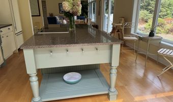 638 E Shore Dr, Acton, ME 04001