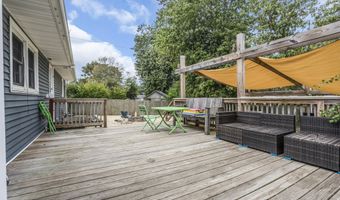 916 Beachwood Blvd, Beachwood, NJ 08722