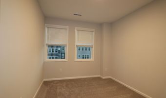 2732 Hunter Woods Dr, Apex, NC 27502