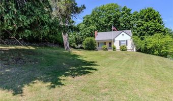 105 Borden Ave, Johnston, RI 02919