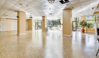 4201 CATHEDRAL Ave NW #222W, Washington, DC 20016