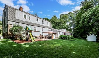 10 N Beech Tree Rd, Brookfield, CT 06804