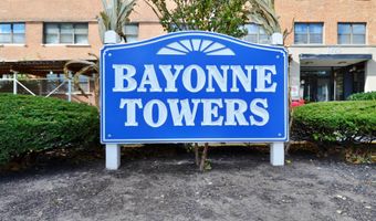 1225 KENNEDY Blvd 5K, Bayonne, NJ 07002