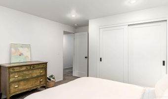 9401 W Knottingham Dr, Boise, ID 83704