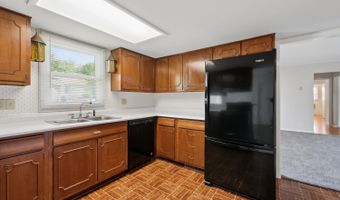 58 Hunters Ln, Batesville, IN 47006