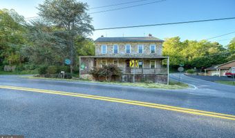 2165 STATE St, Alburtis, PA 18011