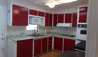 6385 Cypress Ln, Atlantis, FL 33462