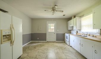 114 S PARKWAY Ave, Bethel Springs, TN 38315