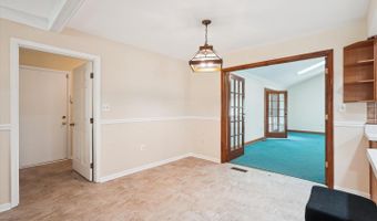 7300 NEEDWOOD Rd, Rockville, MD 20855
