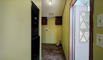 497 Cherokee Trl, Ball Ground, GA 30107