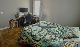 30 N Division St, Cowley, WY 82420