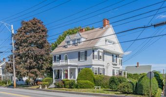 1055 Washington St, Bath, ME 04530