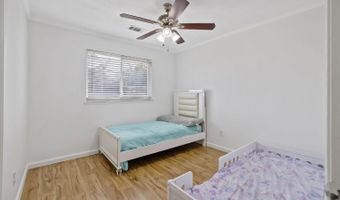 14291 Rosemary Cir, Armona, CA 93202
