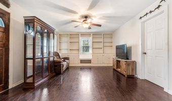 233 E Gallatin St, Adairville, KY 42202