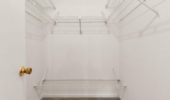19 SHAGBARK Ct, Rockville, MD 20852