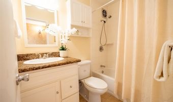 46-270 Kahuhipa St A611, Kaneohe, HI 96744
