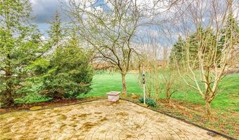 39282 Camelot Way, Avon, OH 44011