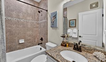 42227 PIEBALD Sq, Aldie, VA 20105
