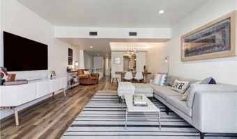 171 N Church Ln 617, Los Angeles, CA 90049