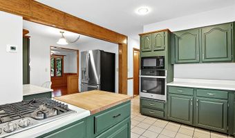 22806 W Loon Lake Blvd, Antioch, IL 60002