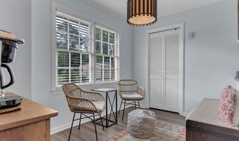 2704 PINE MANOR Ln, Albany, GA 31707