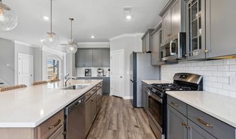 121 Winter Valley Ln, Belton, SC 29627