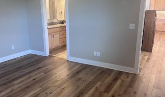 135 S Heritage Way, Andover, KS 67002