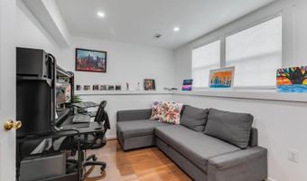 43281 RAILSTOP Ter, Ashburn, VA 20147