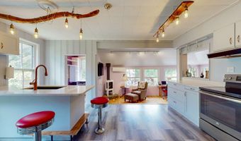 46 Park St, Brandon, VT 05733