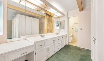 10960 Treeside Ln, Escondido, CA 92026