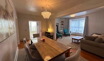 68 Park St, Belfast, ME 04915