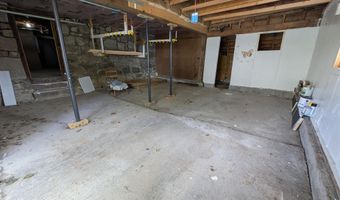 134 Kenduskeag Ave, Bangor, ME 04401