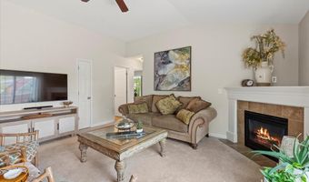 37 Governor Cir, Albany, NY 12208