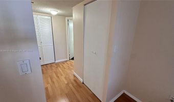2750 NE 183rd St 201, Aventura, FL 33160