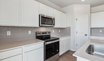 3353 N Irvington St, Aurora, CO 80019