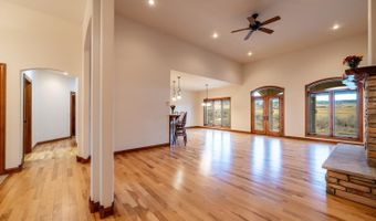 27 Hilltop Drive Dr, Buffalo, WY 82834