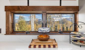 399 GRANITE Rdg, Alpine, WY 83128