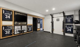 460 Richardson Ave, Attleboro, MA 02703