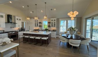 281 7TH St, Avalon, NJ 08202