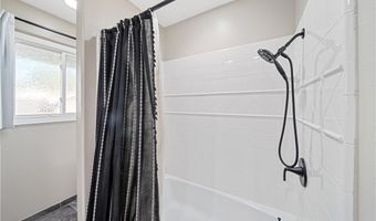 1469 Dara St, Camarillo, CA 93010