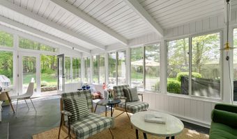 8 Twixt Rd, Cornwall, CT 06753