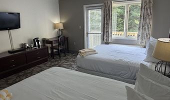 235 237 Grand Summit Dr 235/237, Bartlett, NH 03812