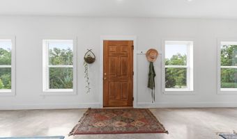 109 Batsell Dr, Bardstown, KY 40004