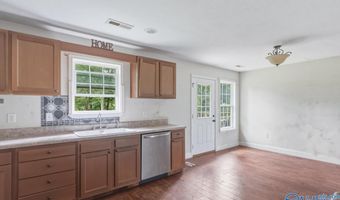 240 Riddle Rd, Albertville, AL 35950