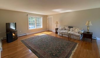 541 Kenduskeag Ave #A4, Bangor, ME 04401