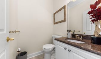 2086 Valleyview Dr, Ann Arbor, MI 48105