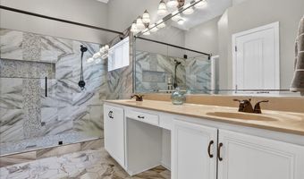 5898 PETERSON RIDGE Ln, Bartlett, TN 38135