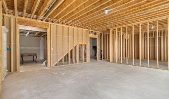 1663 Fairview Dr, Allegan, MI 49010