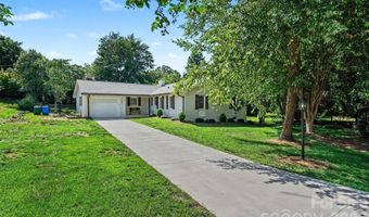 1203 Flintshire Dr, Albemarle, NC 28001